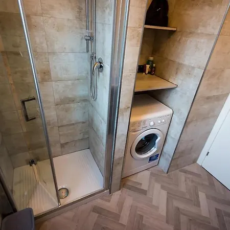 Gf Apartment Varazze