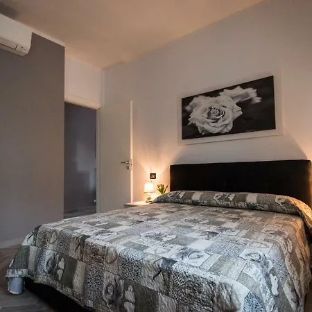 Apartamento Gf Varazze