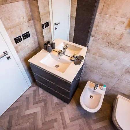 Gf Apartment